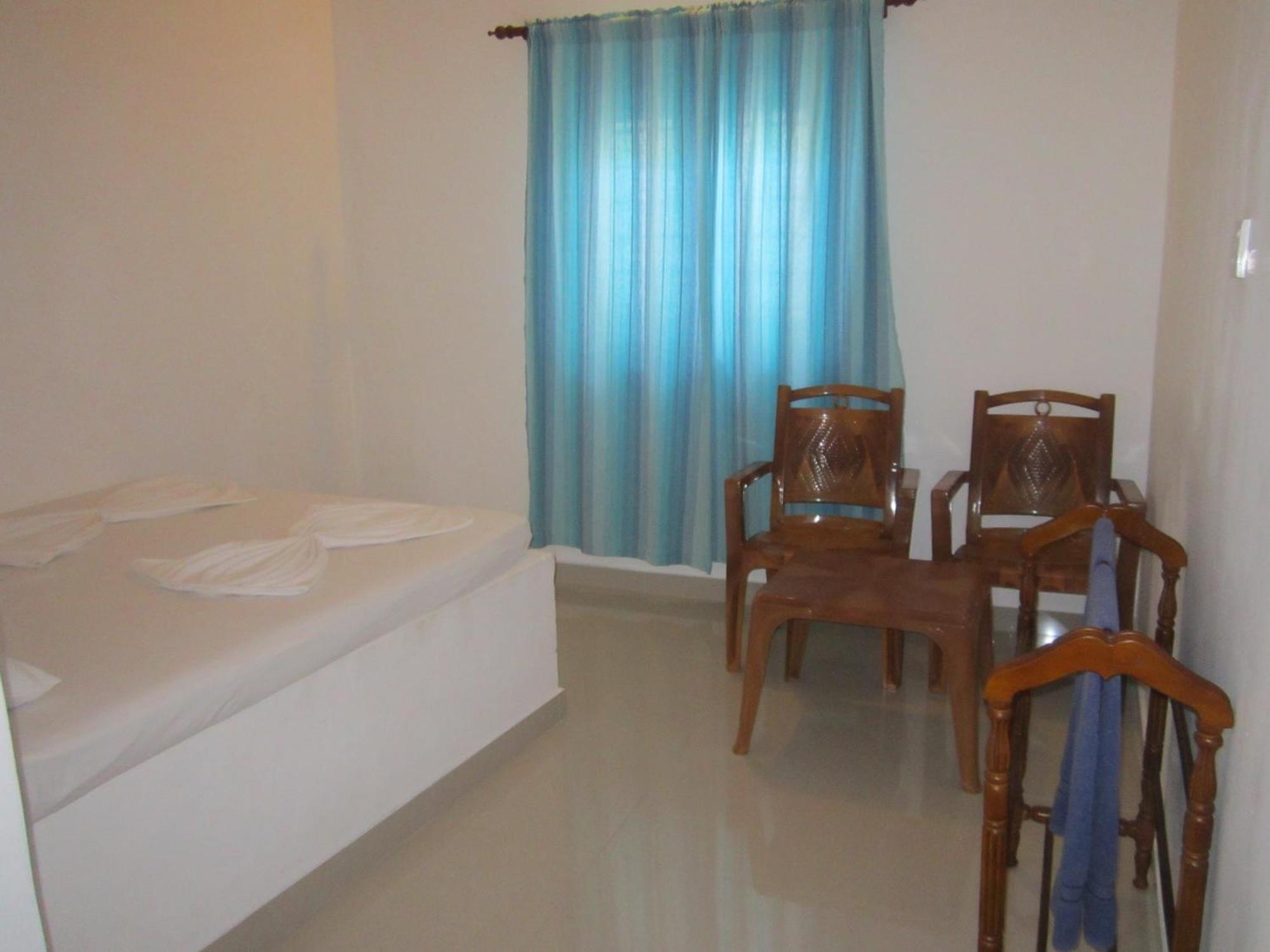 Anicia Beach House Negombo Exterior photo